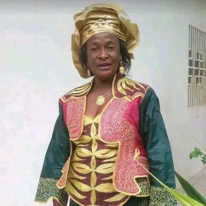 Mme Suzanne Zamboué