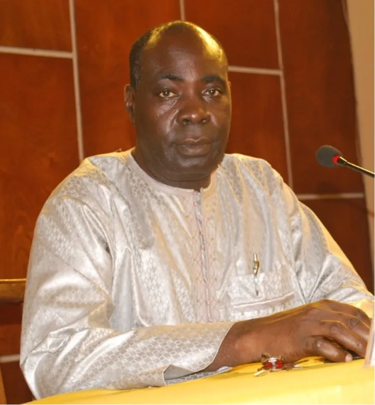Rév. Pr Bouba